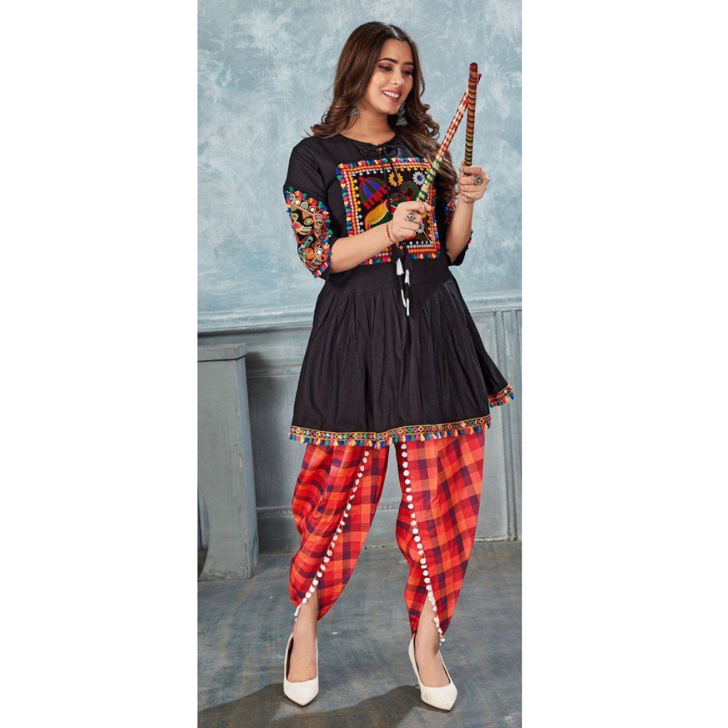 Navratri Traditional Garba Women Kedia Pant mahezon