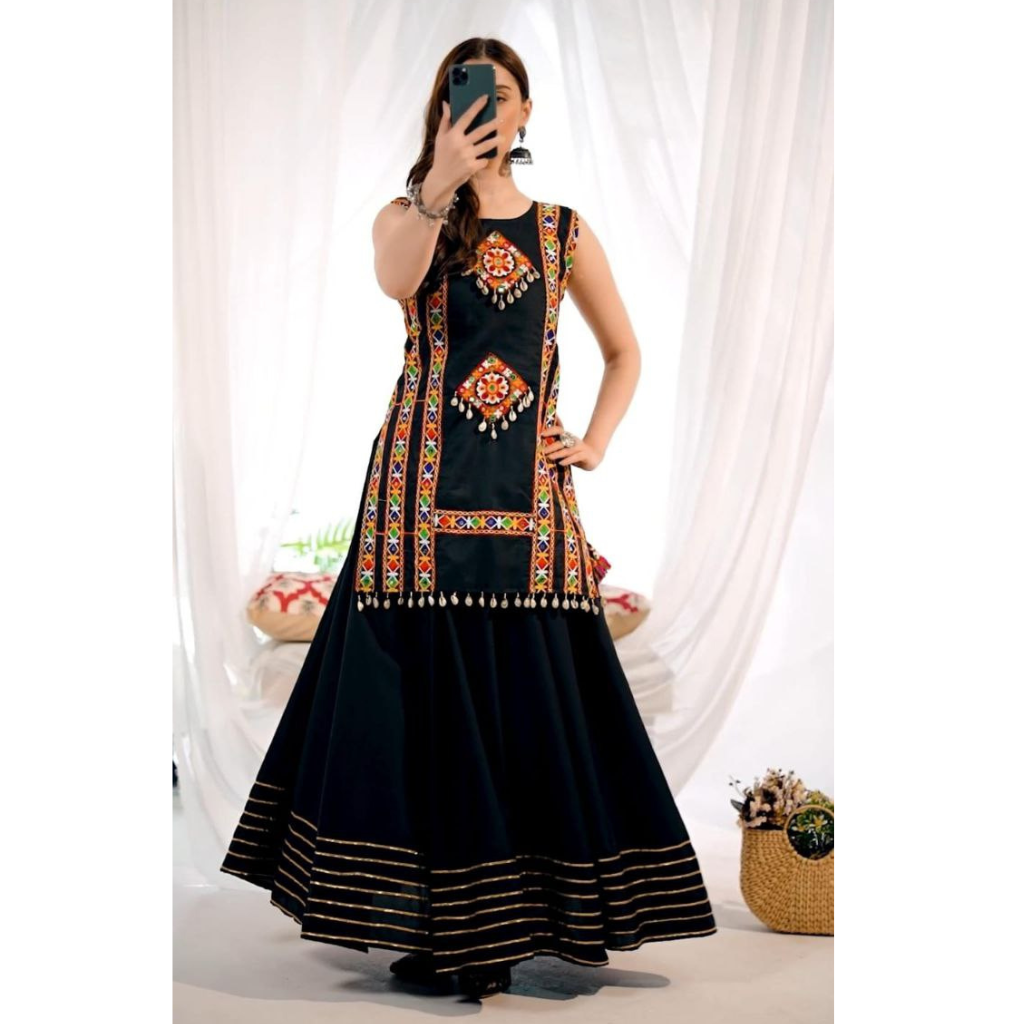 Navratri Garba Embroidery Mirror Work Women Lehenga Choli mahezon