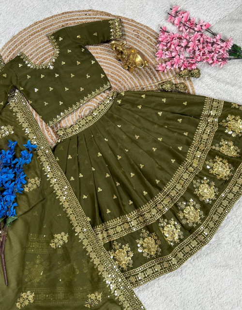 Load image into Gallery viewer, Kids Girls Designer Ethnic Lehenga choli
