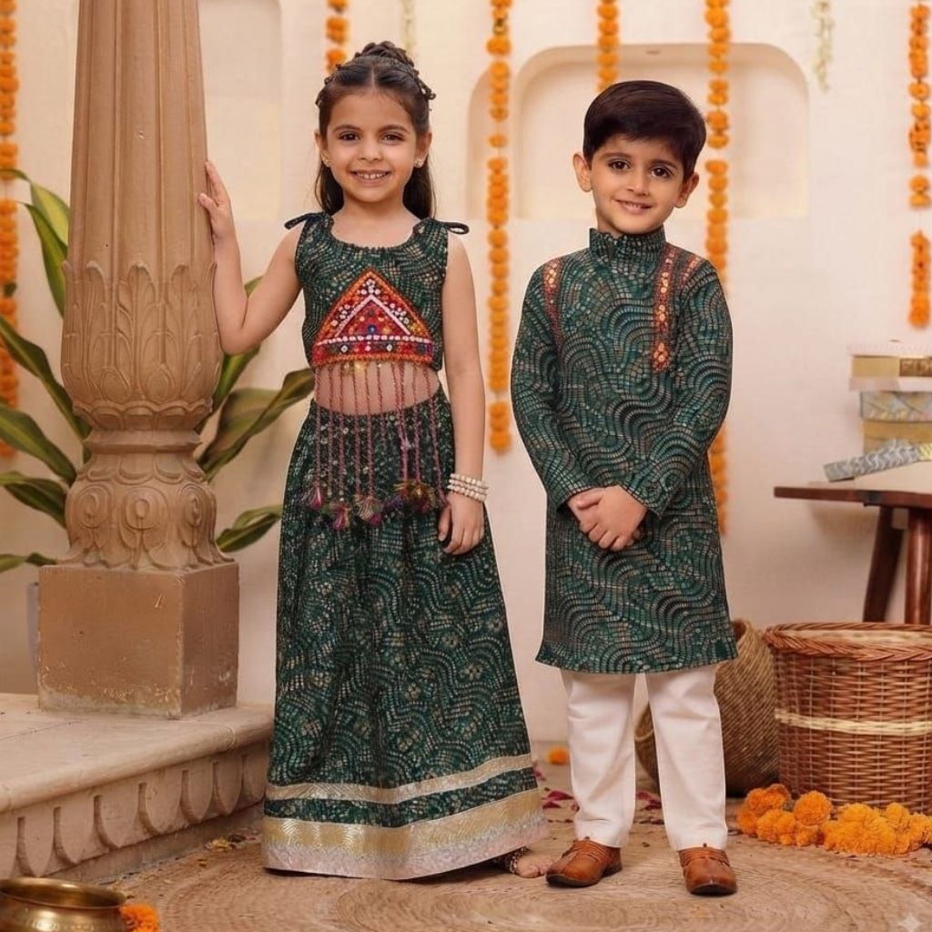 Navratri Special Brother & Sister Twinning Outfit Set