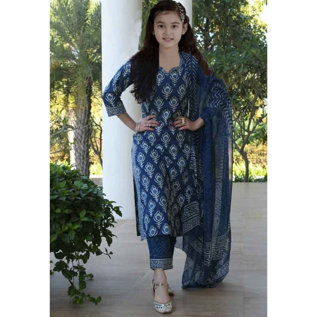 Stylish Kids Girls Cotton Kurti Pant Dupatta Set mahezon