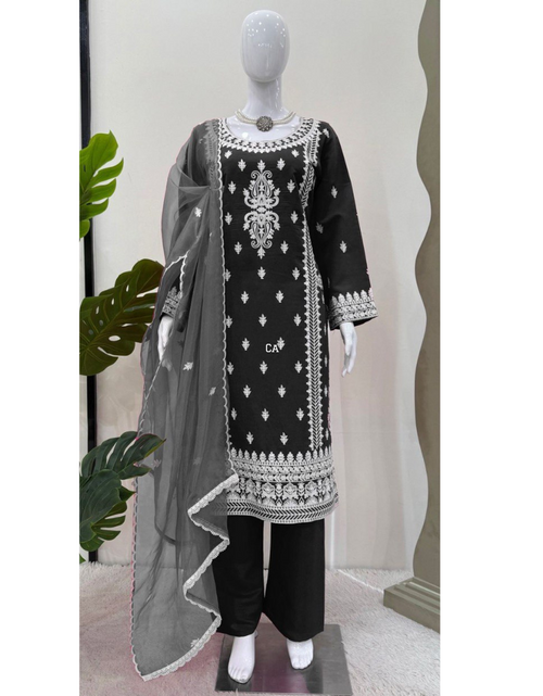 Load image into Gallery viewer, Wedding Reception Party Women’s Top Palazzo  Dupatta mahezon
