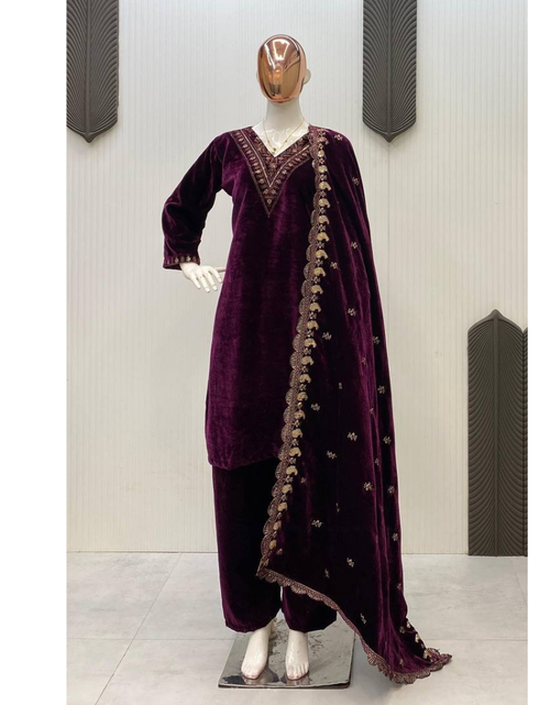 Load image into Gallery viewer, Wedding Wear Velvet Women Top Pant Dupatta Suit Mahezon
