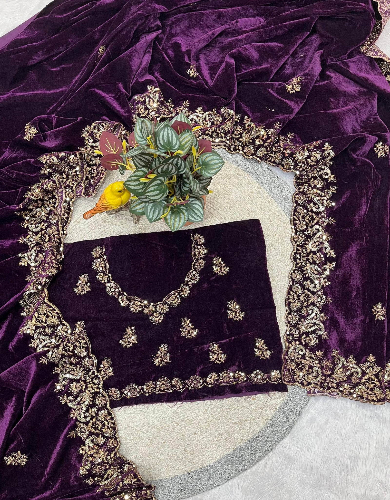 Winter Designer Velvet Women Saree mahezon