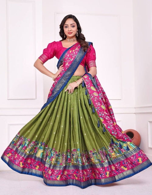 Load image into Gallery viewer, Couple Wear Same Matching Men Kurta Pajama Women Lehenga Choli Dupatta mahezon
