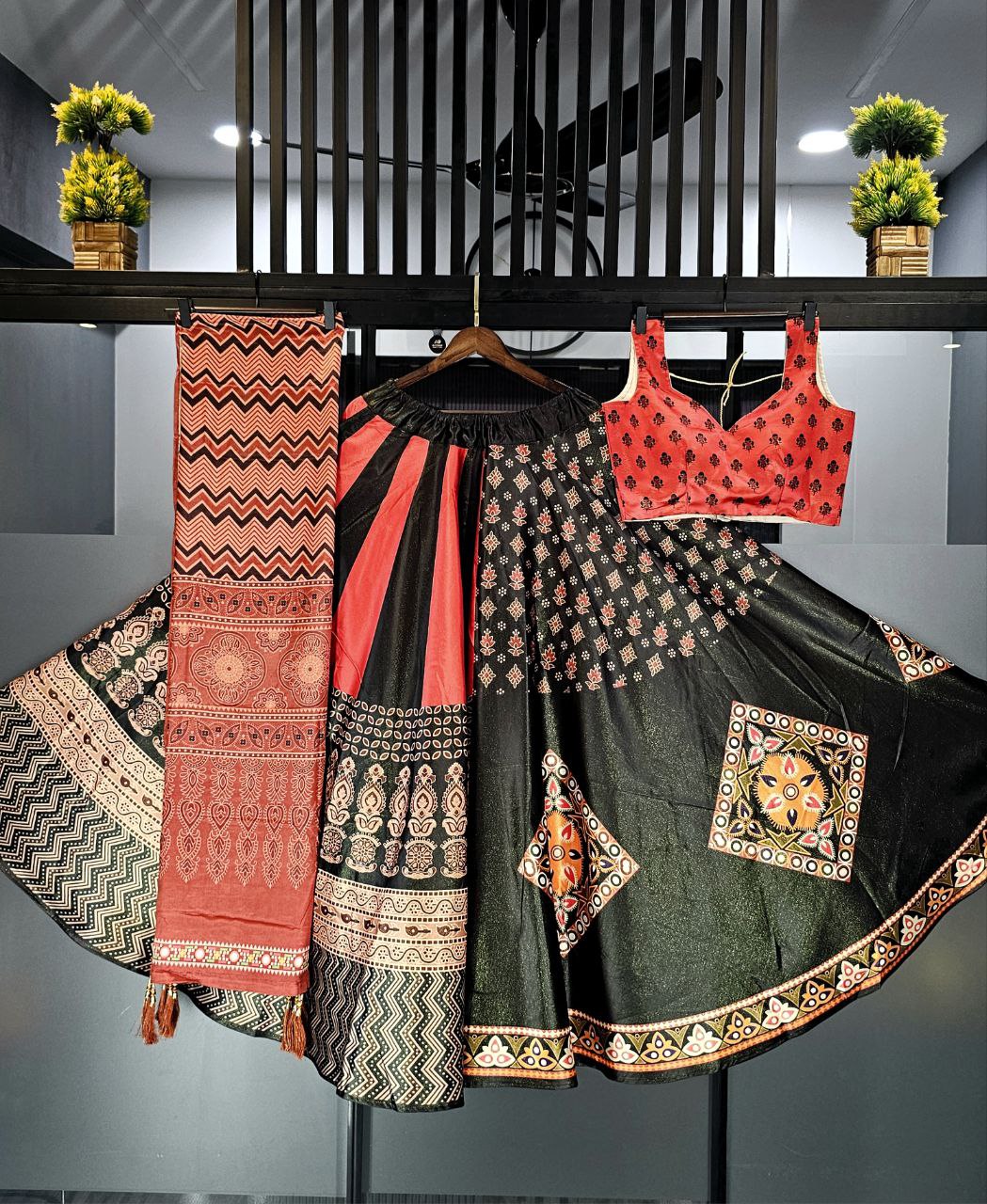 Women Special Lehenga Choli Dupatta mahezon