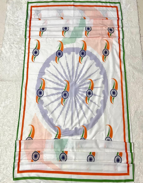 Load image into Gallery viewer, Republic Day Indian Women White Kurta with Tiranga Dupatta
