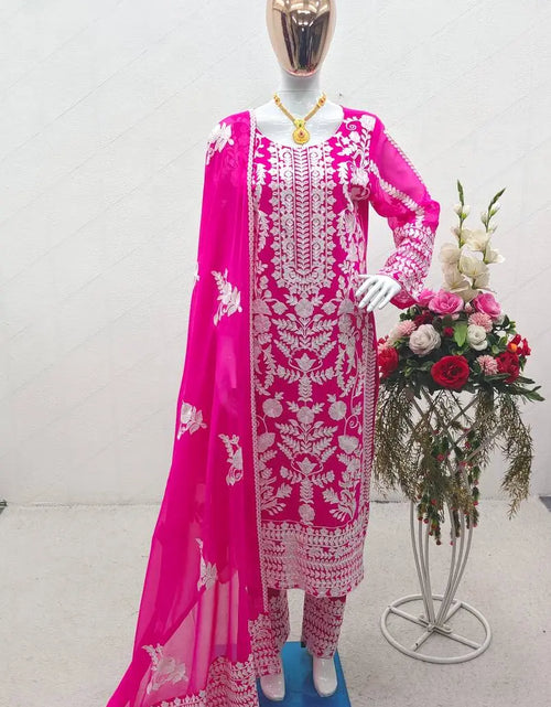 Load image into Gallery viewer, Women&#39;s Wedding Party Wear Kurta Pant Dupatta Suit mahezon
