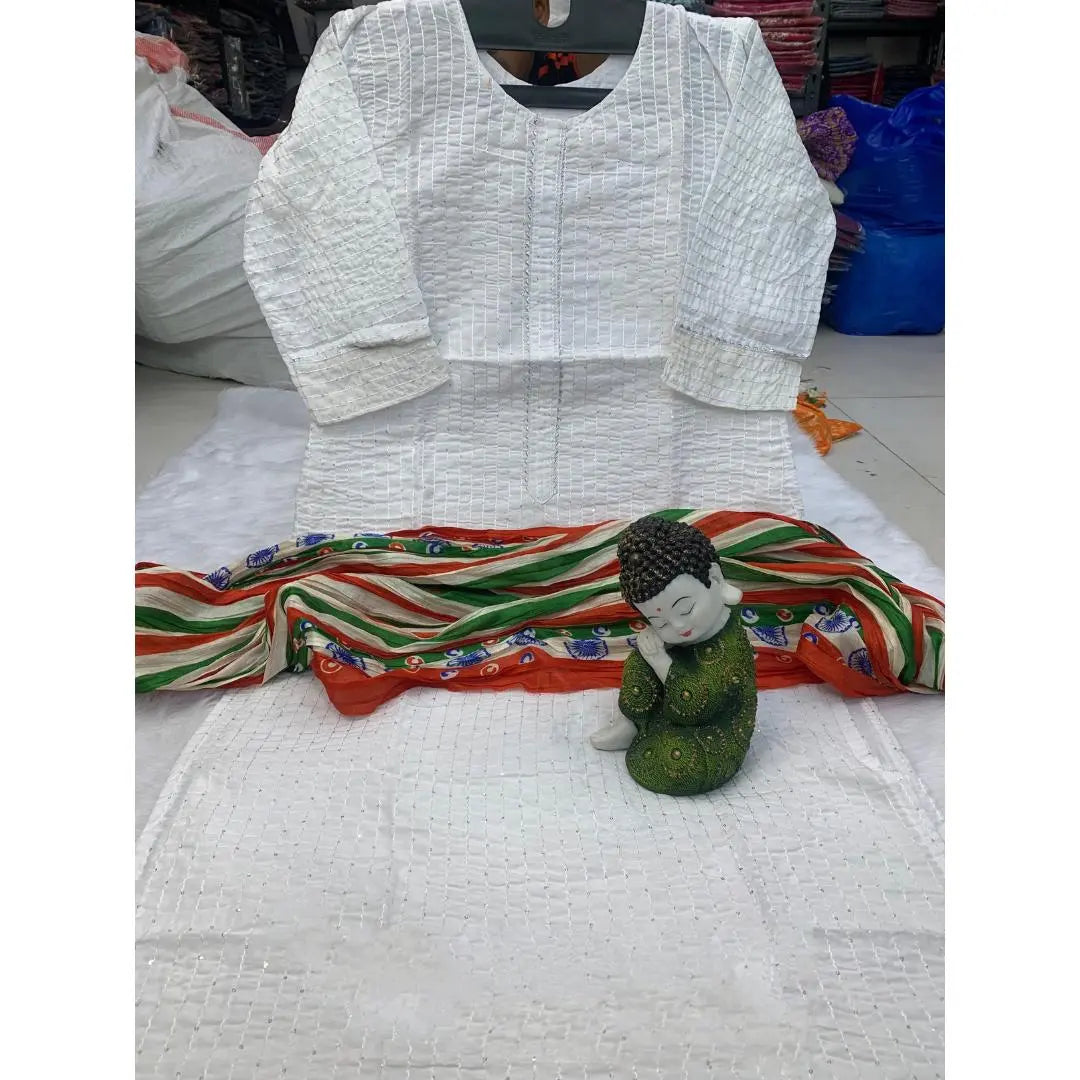 Women's White Kurti with Tricolour Dupatta mahezon