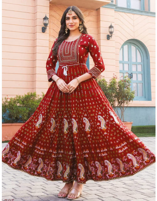 Red Golden Embroidered Anarkali Suit | Silk anarkali, Indian dresses  online, Black pakistani dress