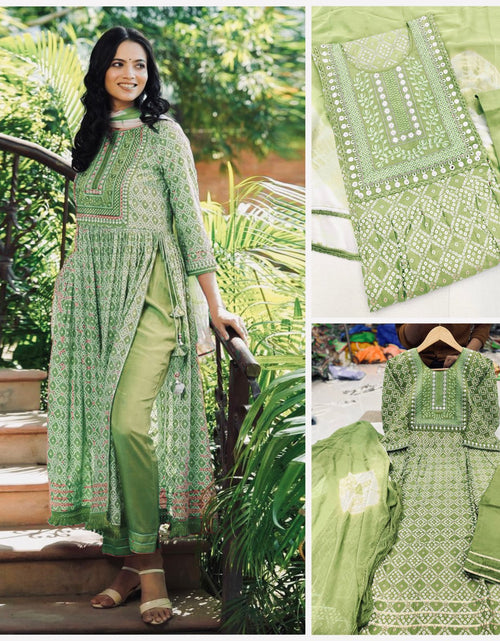 Load image into Gallery viewer, Beautiful Green Embroidery Naira cut Kurti Pant with dupatta set.  mahezon
