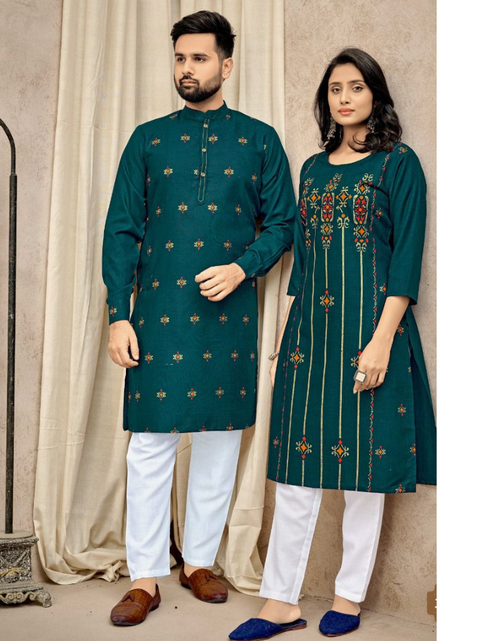 Load image into Gallery viewer, Traditional Peacock Couple wear Same Matching Men and Women Dress.
